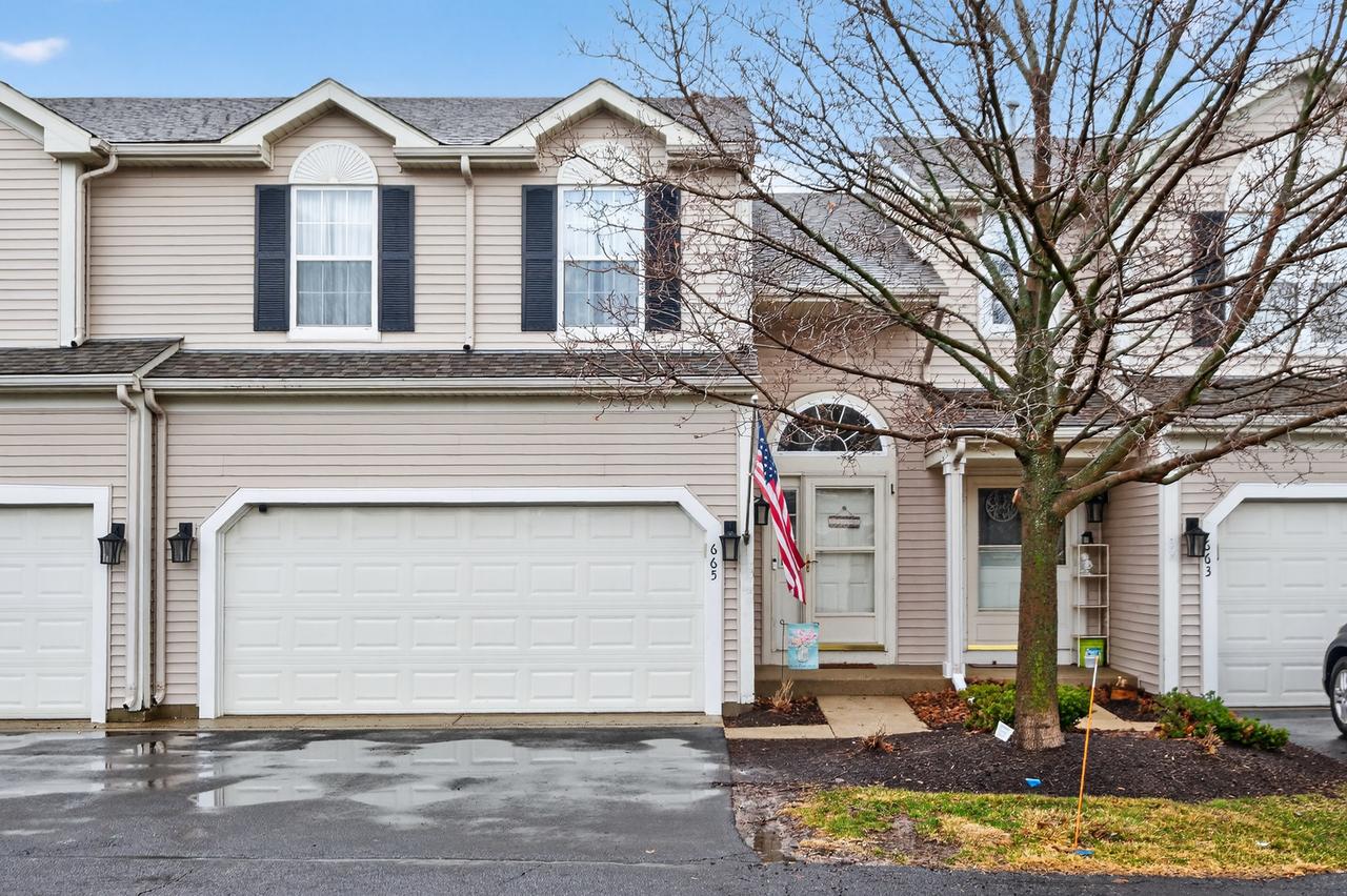 665 Kenwood Ct., Dekalb, IL 60115