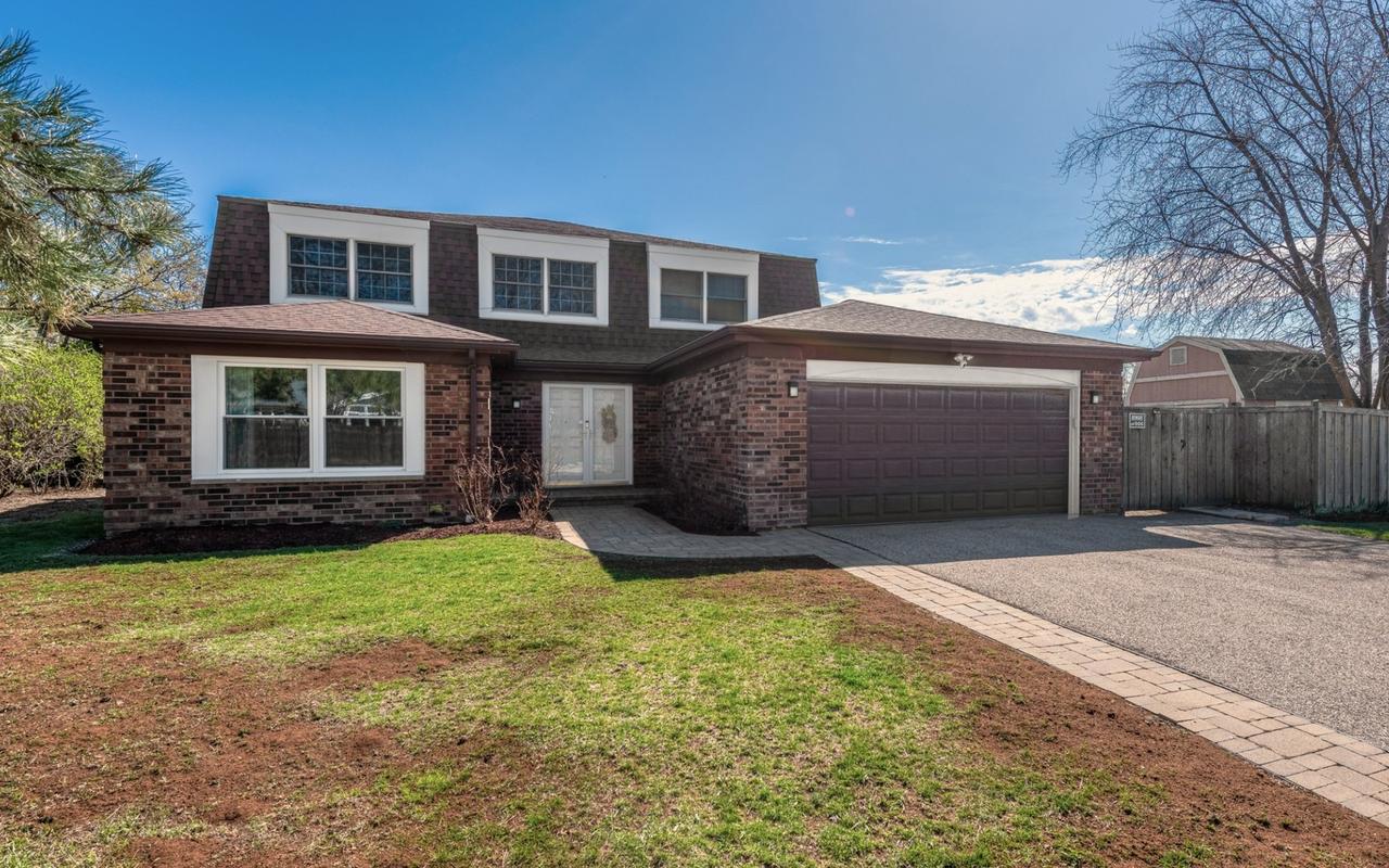 11 Birchwood Ave., Deerfield, IL 60015