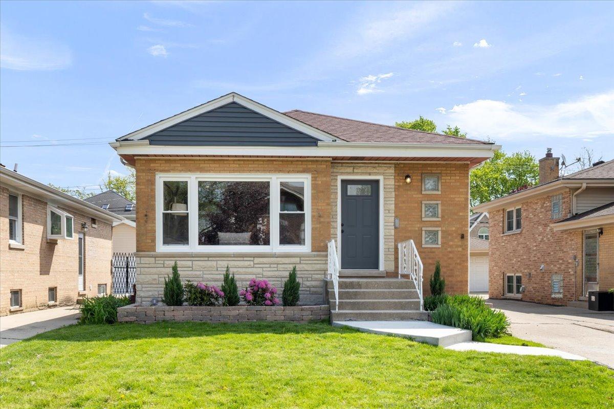 7101 N Ottawa Ave., Chicago, IL 60631