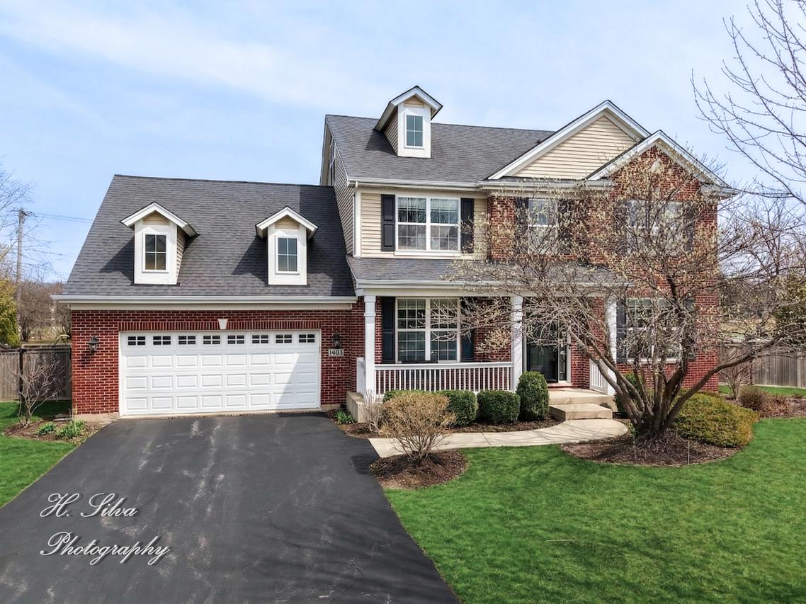 1403 Karen Dr., West Dundee, IL 60118