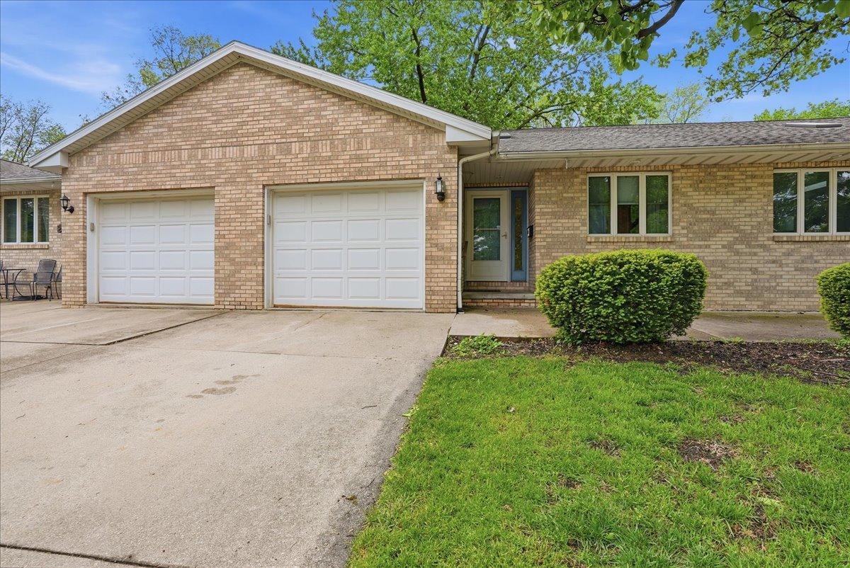 500 C S 4th St. #C, Fairbury, IL 61739