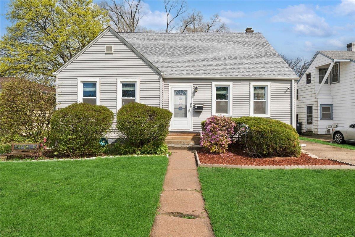 2107 Eshcol Ave., Zion, IL 60099