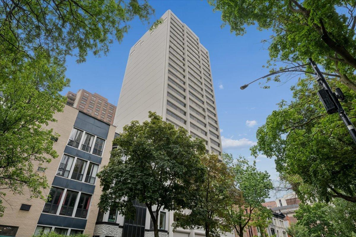 1415 N Dearborn St. #22A, Chicago, IL 60610