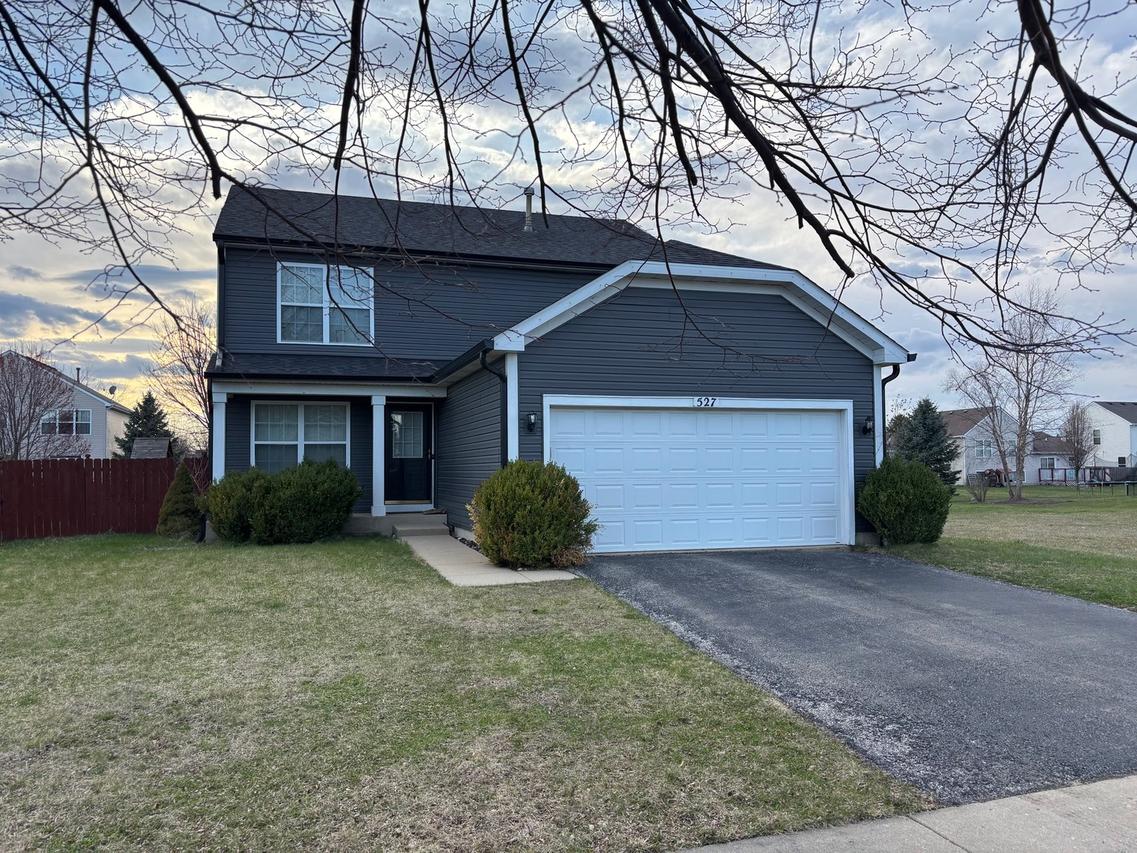 527 Driftwood Ln., Harvard, IL 60033