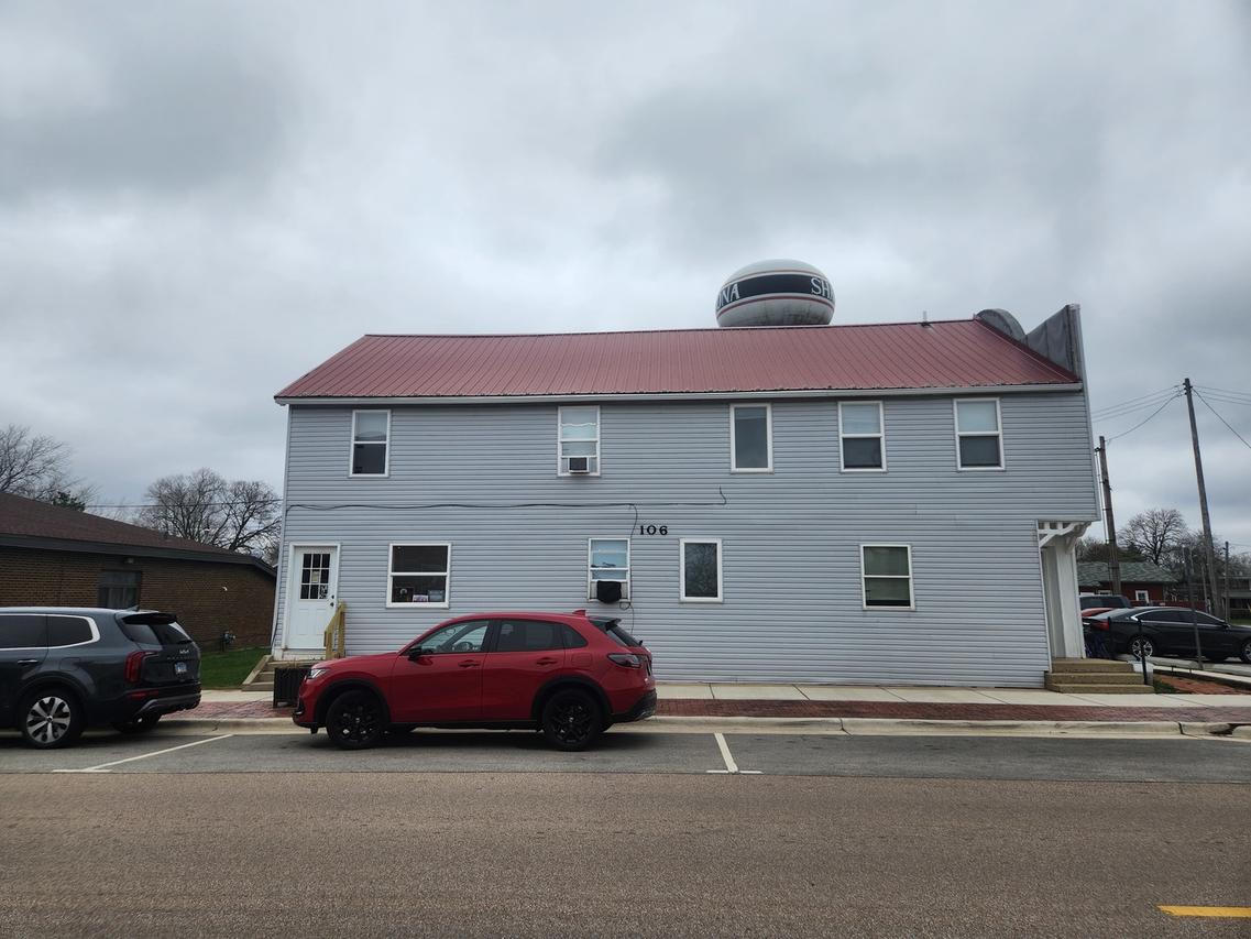 106 W Comanche Ave., Shabbona, IL 60550