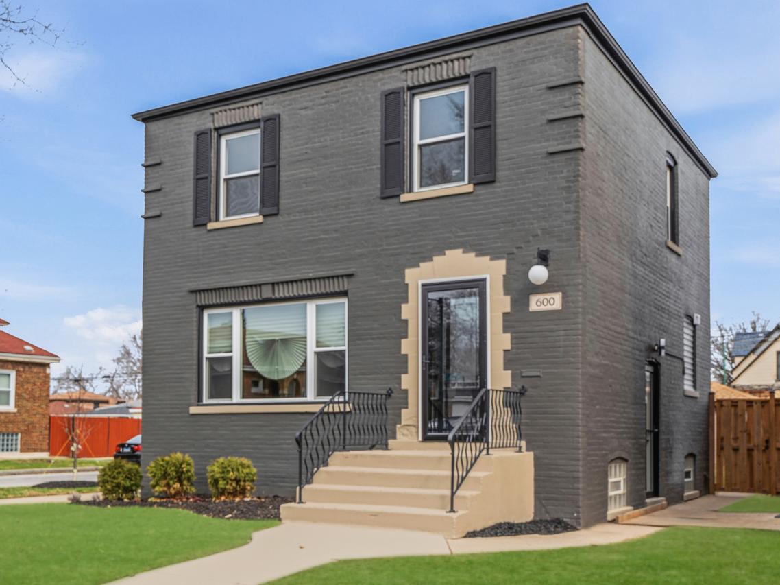 600 E 87th Pl., Chicago, IL 60619