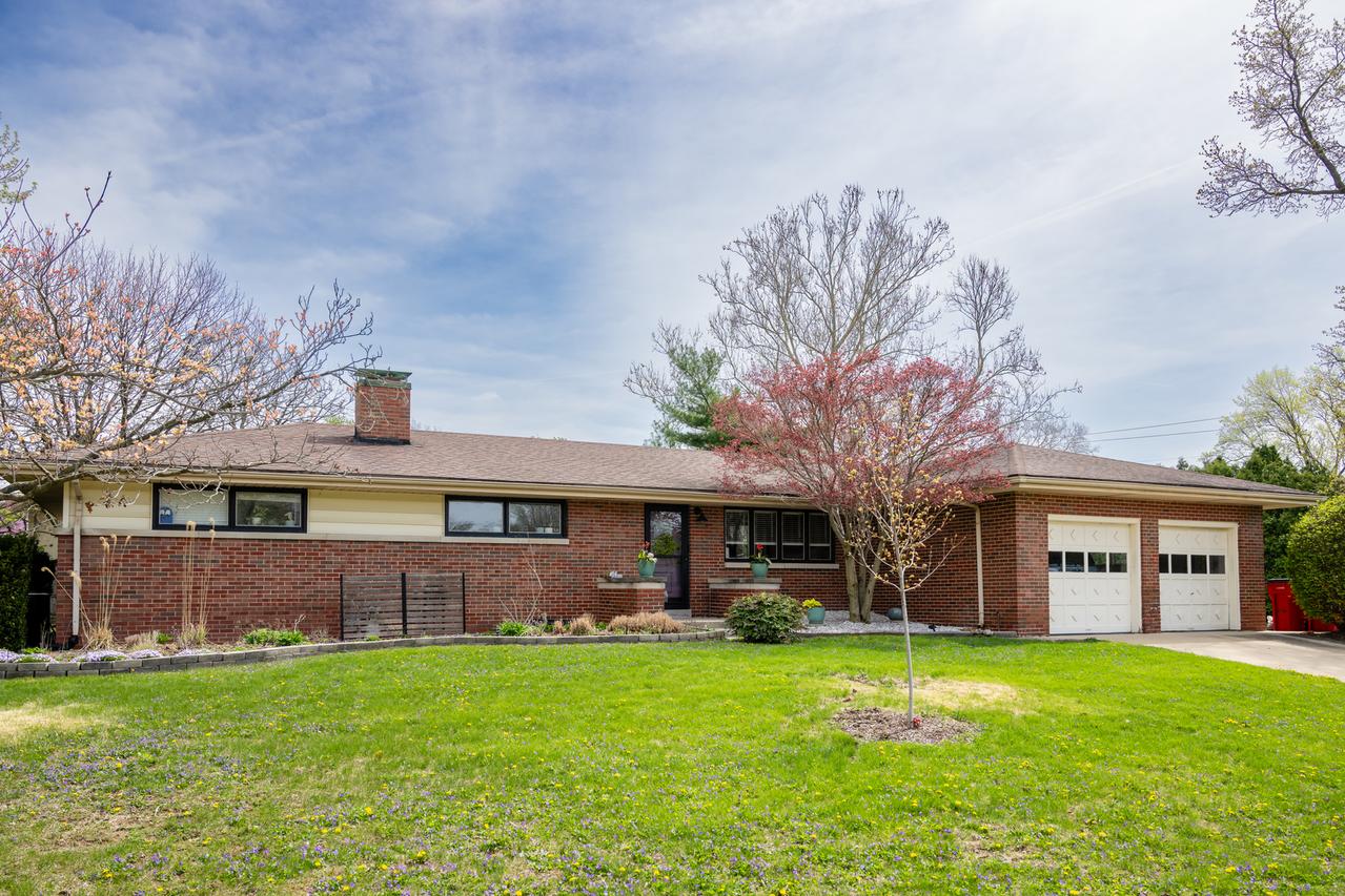 1104 S Westlawn Ave., Champaign, IL 61821