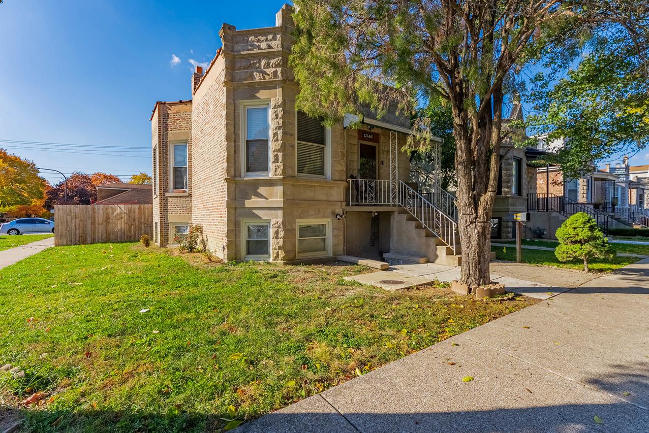 1346 S 56th Ct., Cicero, IL 60804