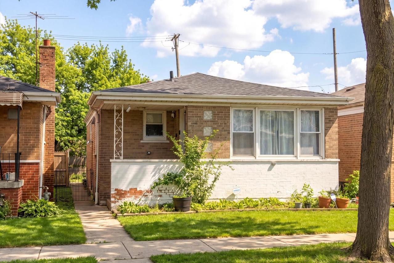 345 W Swann St., Chicago, IL 60609