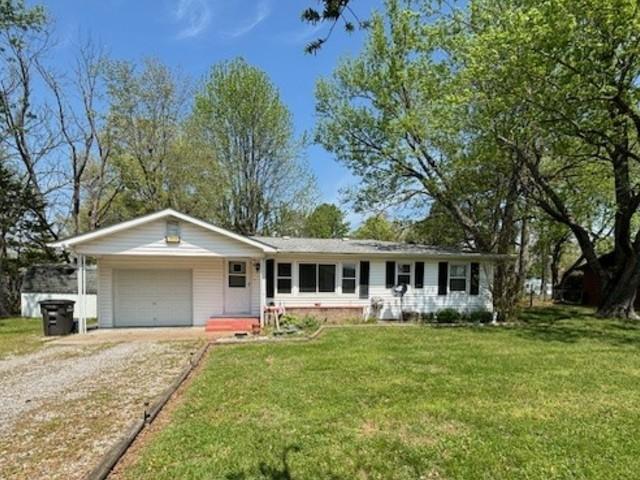 1518 E Grand Ave., Carbondale, IL 62901