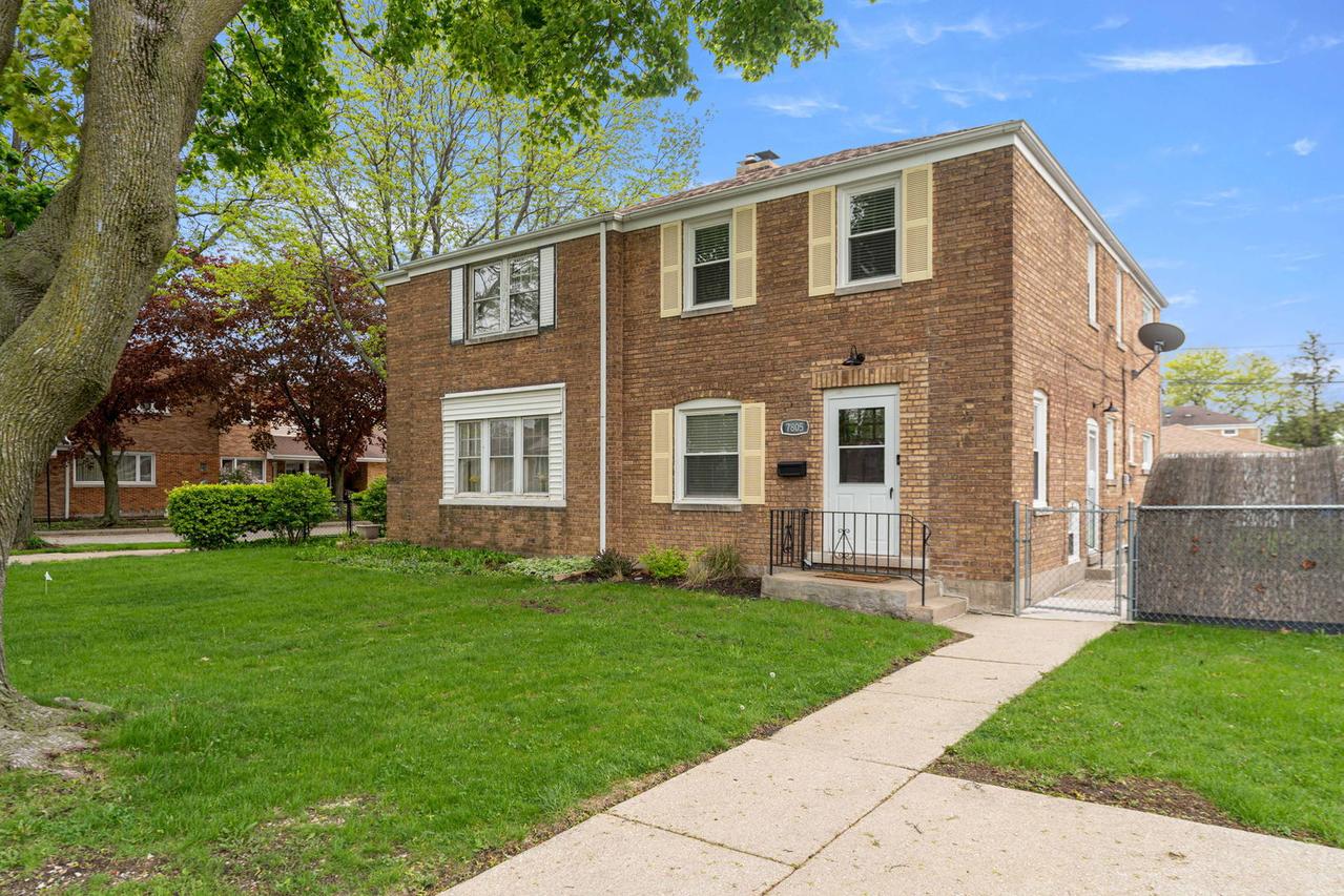 7805 W Balmoral Ave., Chicago, IL 60656