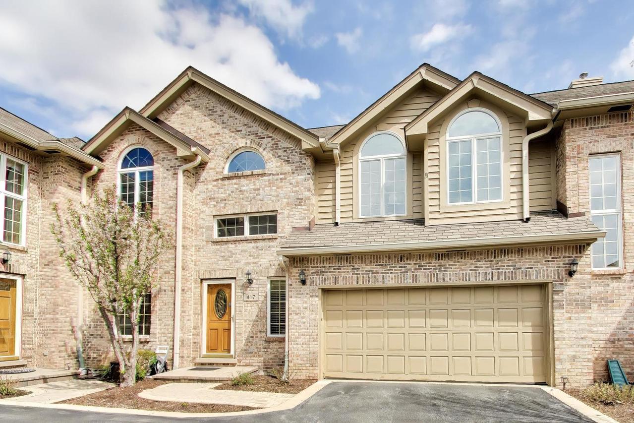 417 Ashbury Dr., Hinsdale, IL 60521