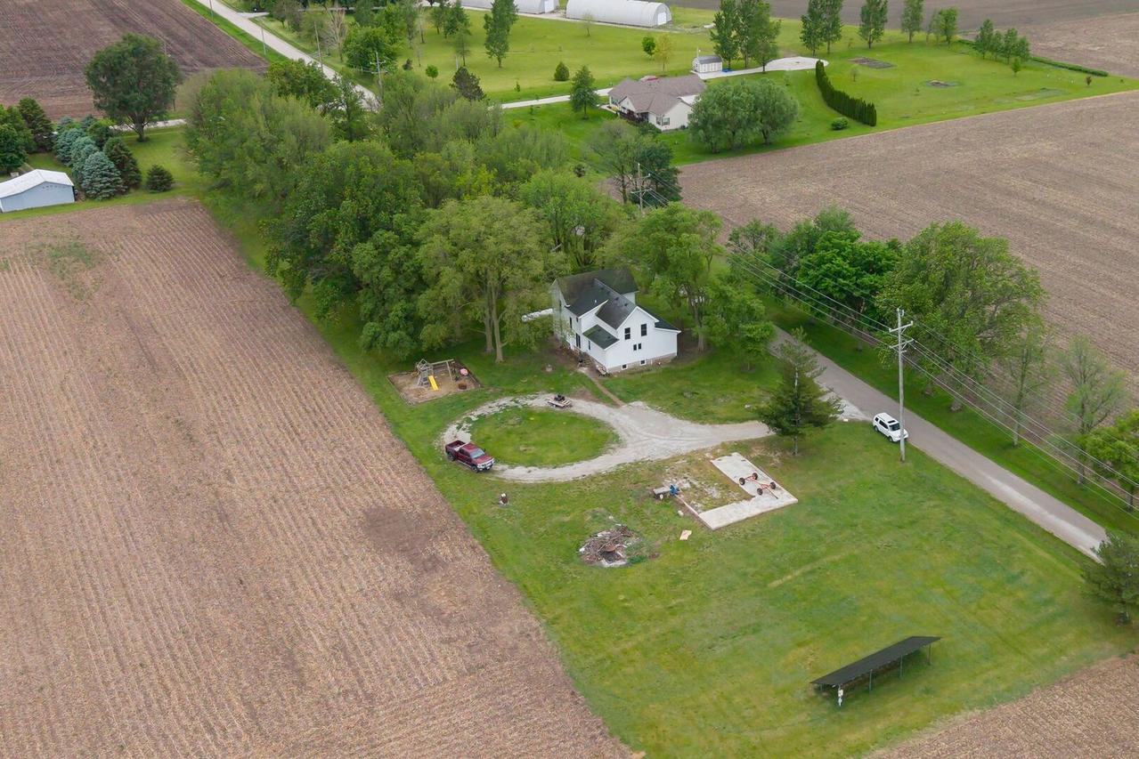 12610 N 1900 East Rd., Fairbury, IL 61739