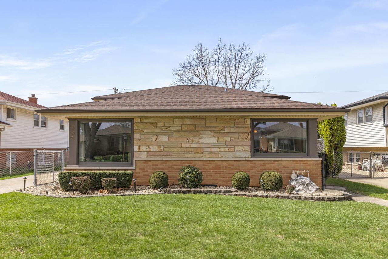 [Address Hidden by Seller], Westchester, IL 60154