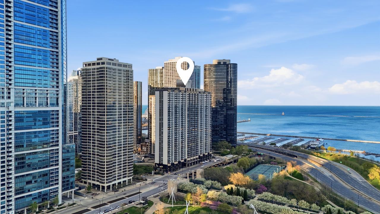 400 E Randolph St. #3314, Chicago, IL 60601