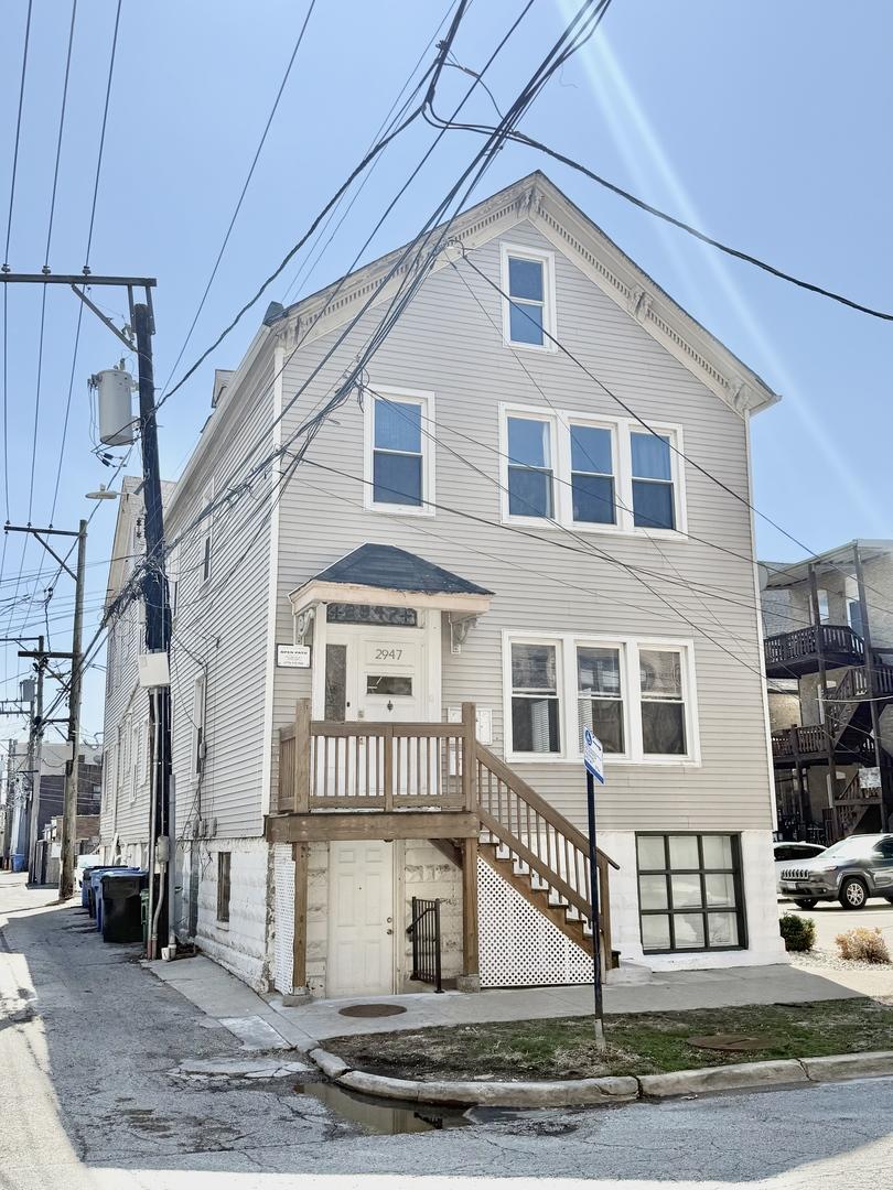 2947 W Cortland St., Chicago, IL 60647