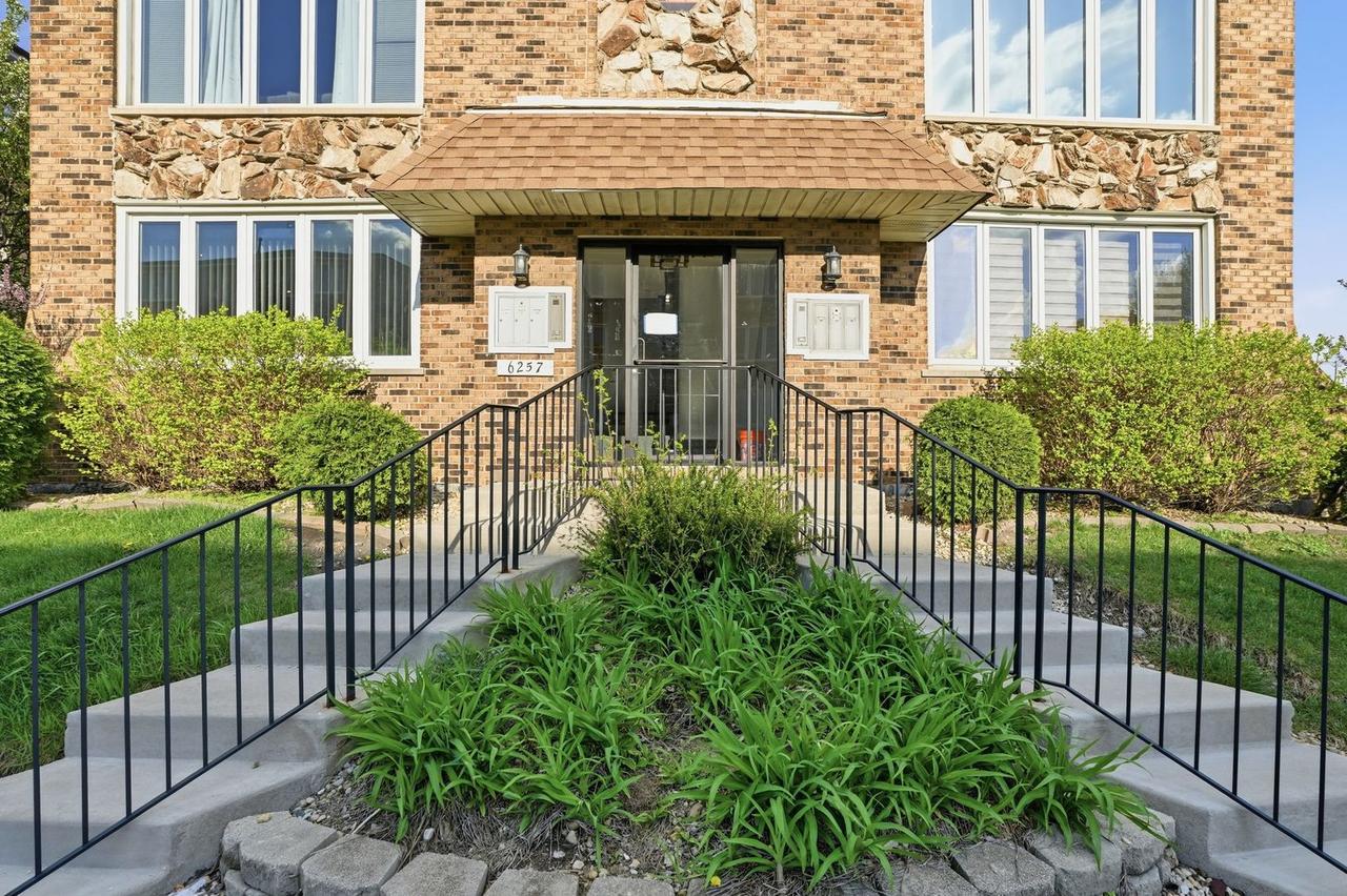 6257 S Newland Ave. #1N, Chicago, IL 60638