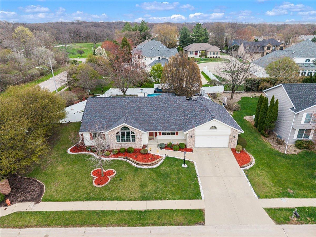 3402 76th St., Moline, IL 61265