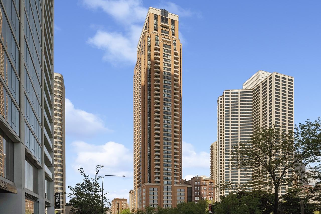 1160 S Michigan Ave. #1303, Chicago, IL 60605