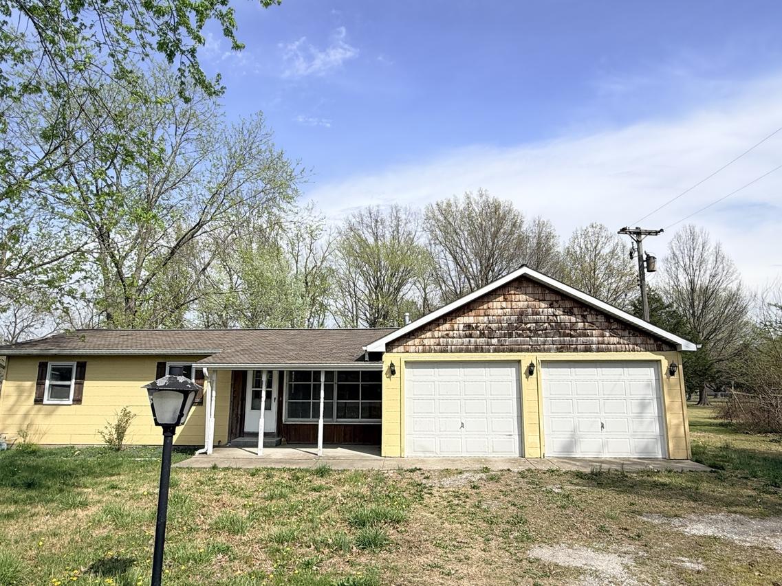 2424 Business Highway 13 Route, Murphysboro, IL 62966