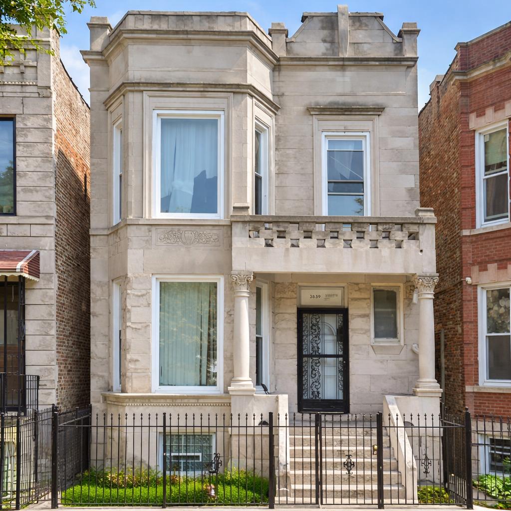 3839 W Flournoy St., Chicago, IL 60624