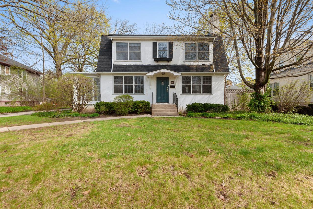 311 Temple Ave., Highland Park, IL 60035