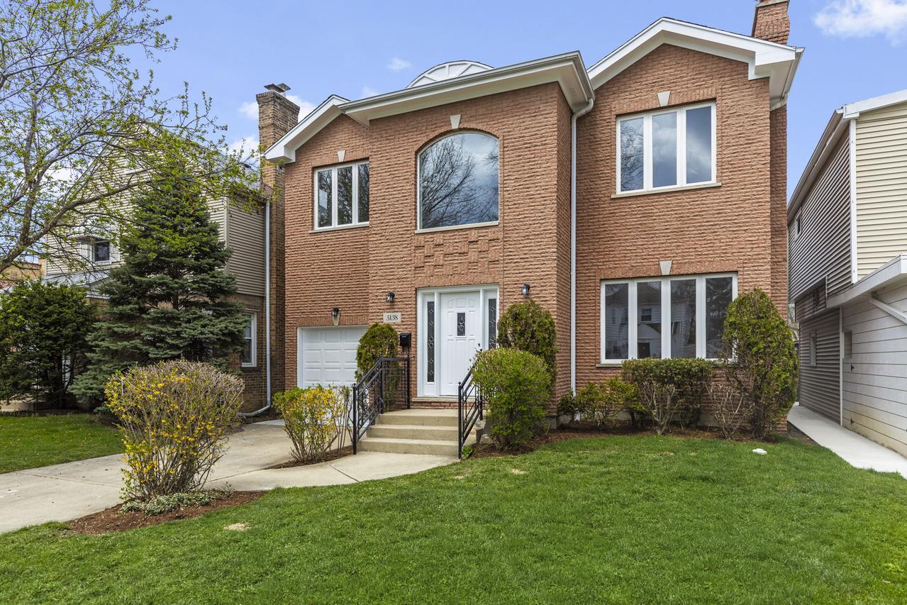 5138 Morse Ave., Skokie, IL 60077