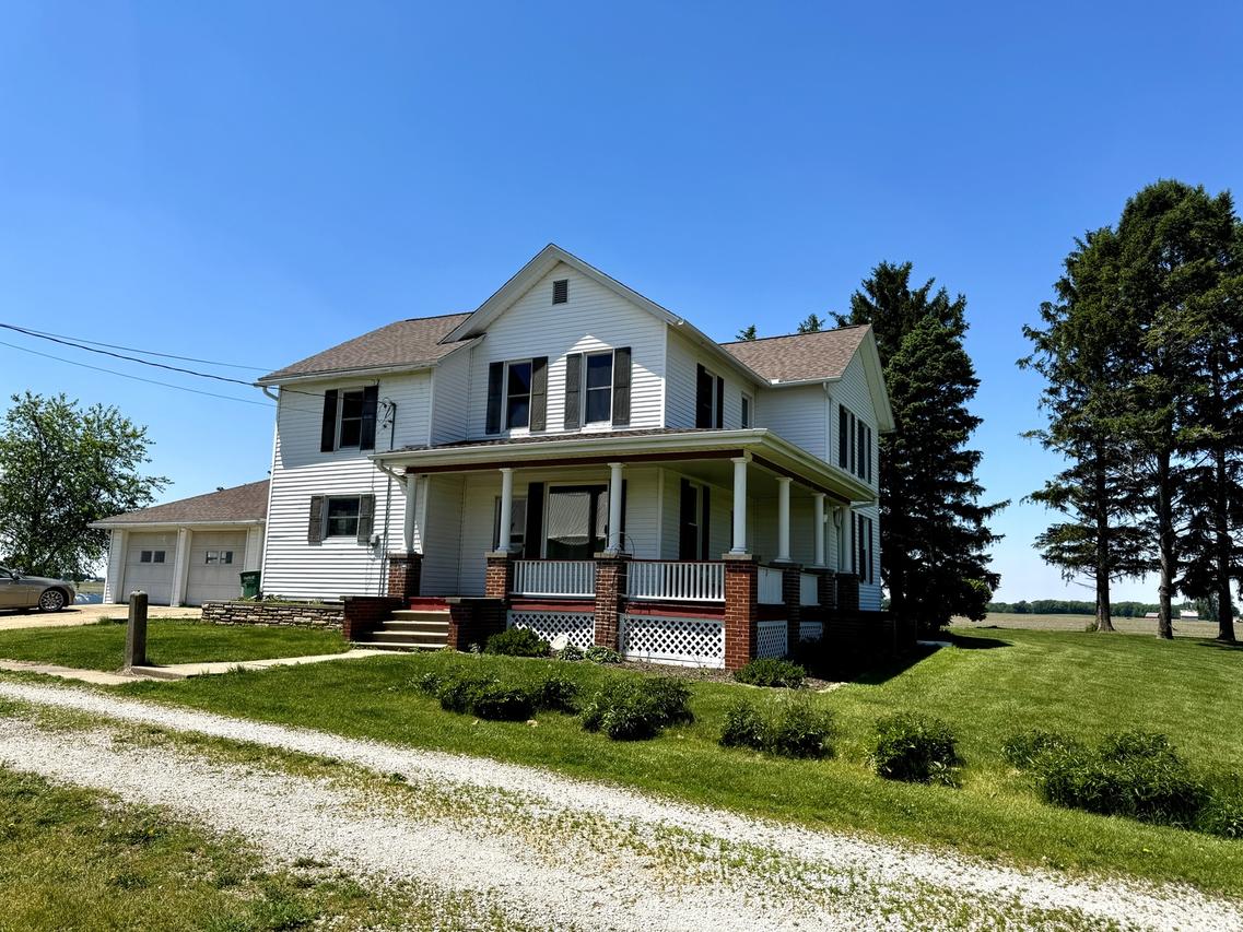 16606 Backbone Rd., Princeton, IL 61356