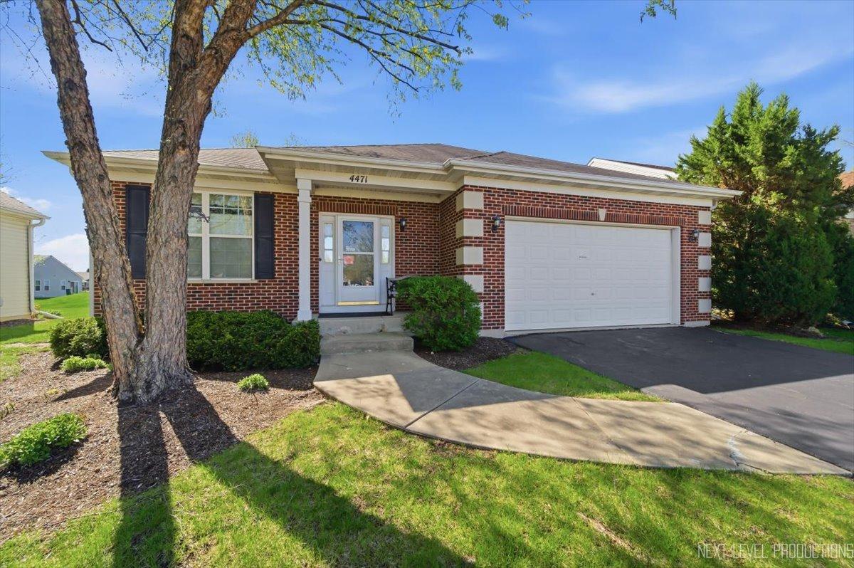 4471 E Millbrook Cir., Yorkville, IL 60560