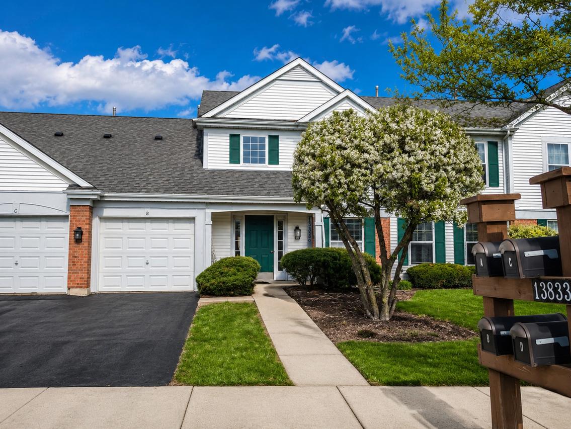 13833 S Balsam Ln. #C, Plainfield, IL 60544