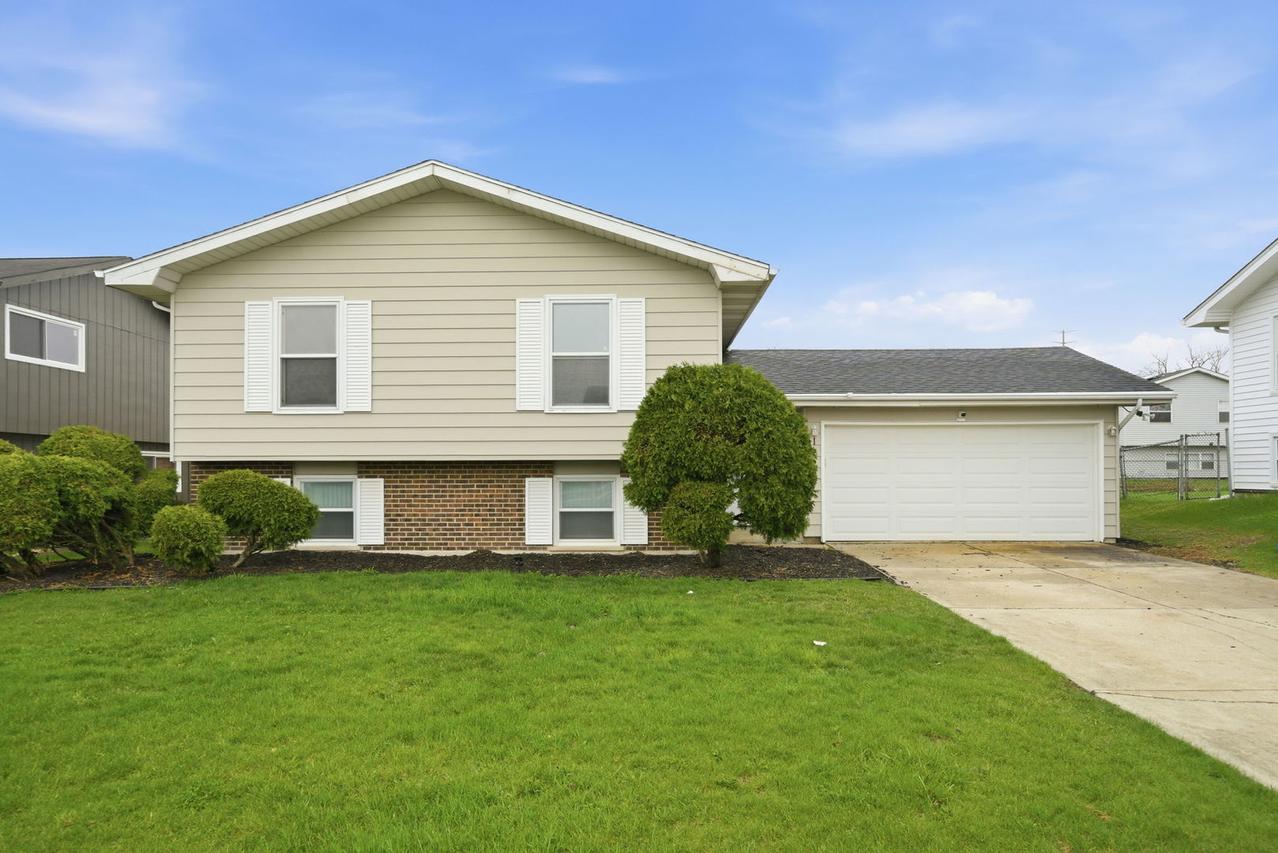 1220 Harvest Ln., University Park, IL 60484