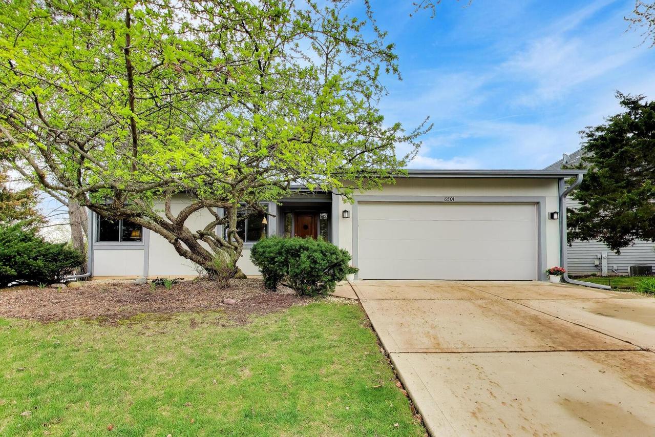 6501 Raintree Ct., Lisle, IL 60532