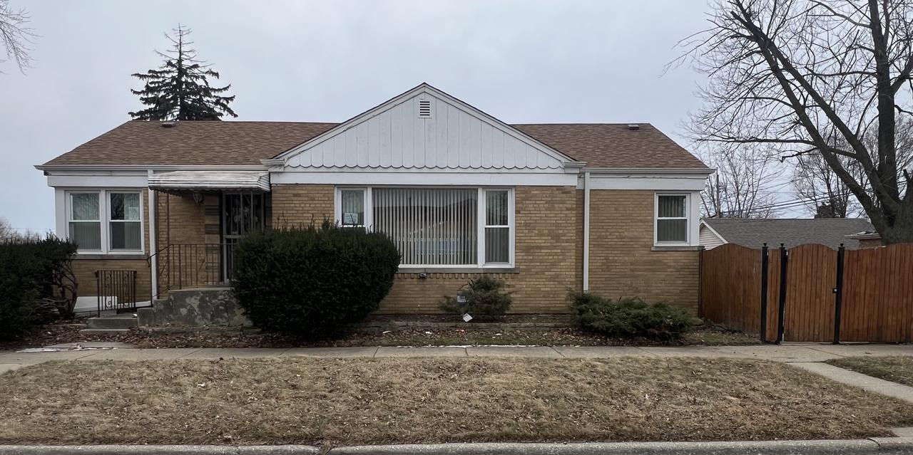 [Address Hidden by Seller], Chicago, IL 60628