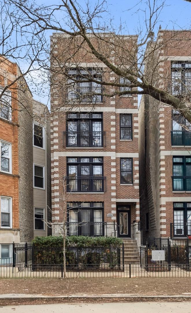 3537 N Reta Ave. #2, Chicago, IL 60657