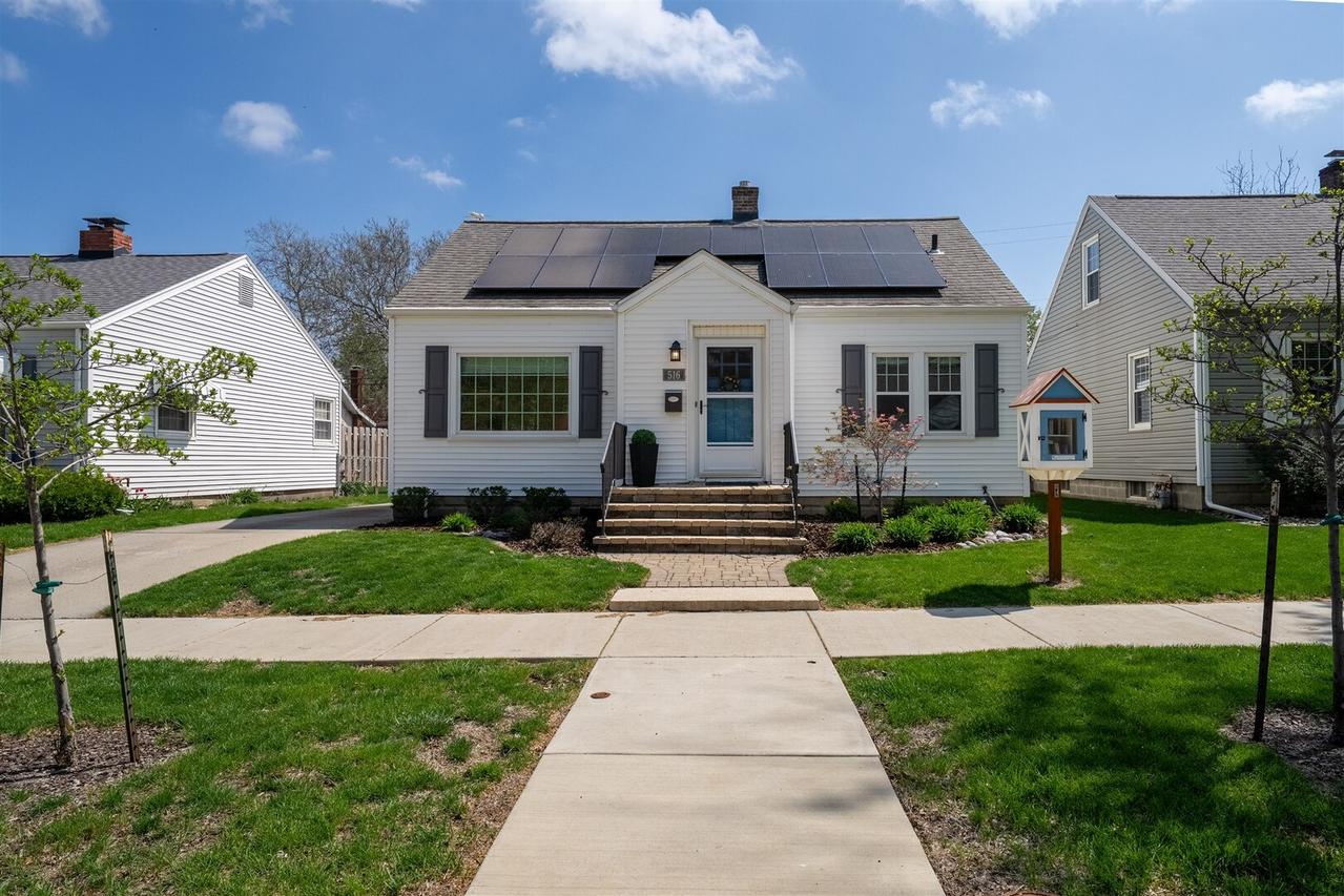 516 Mcgregor St., Bloomington, IL 61701