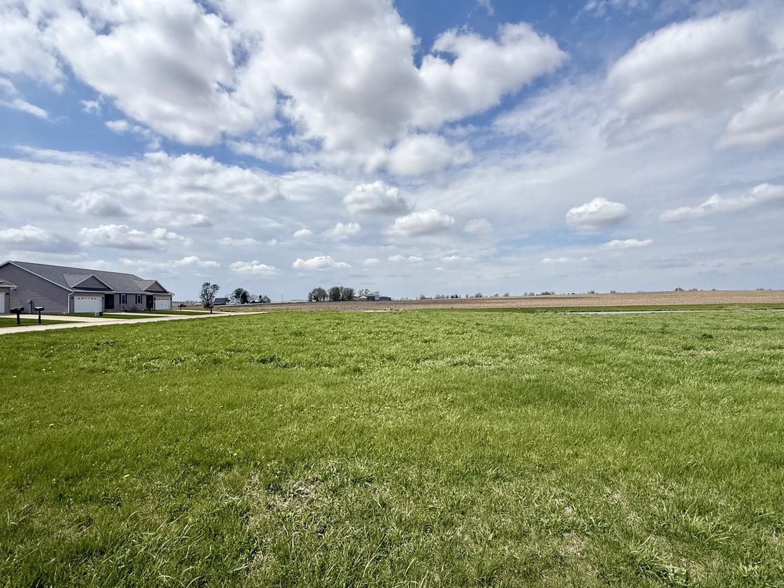 218 Northpointe Dr., Gifford, IL 61847