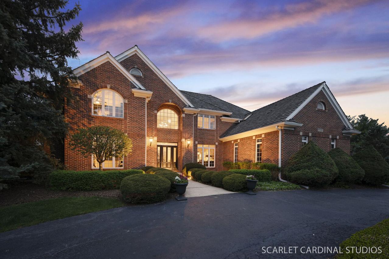 10612 Burnham Ct., Naperville, IL 60564