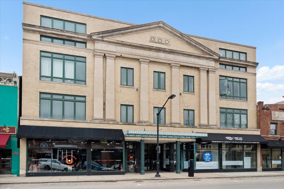 7509 Madison St. #3C, Forest Park, IL 60130