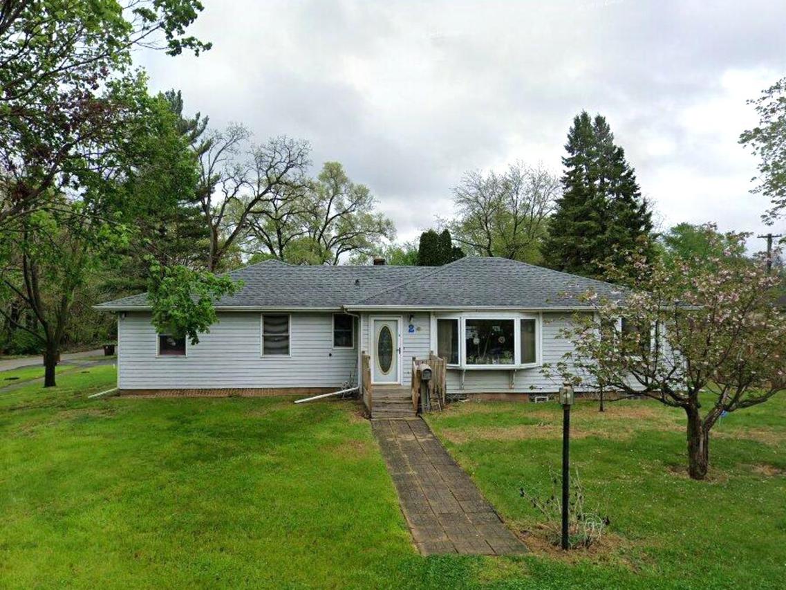 2 Davison St., Joliet, IL 60433
