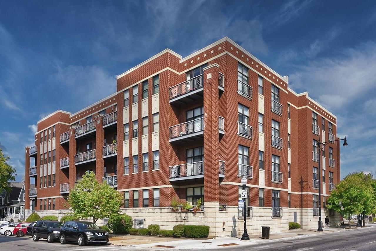 4011 N Francisco Ave. #101, Chicago, IL 60618