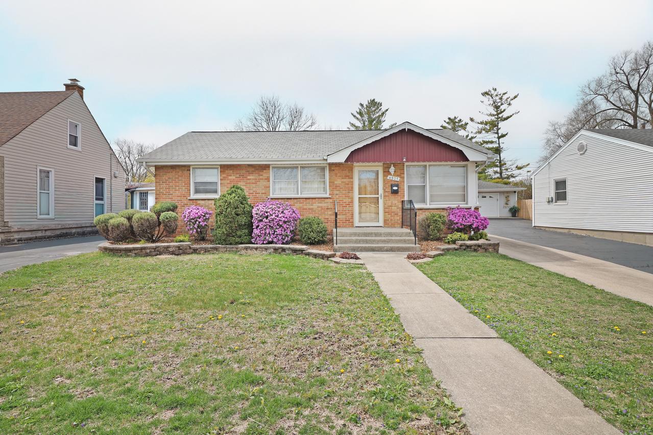 6027 Washington St., Chicago Ridge, IL 60415