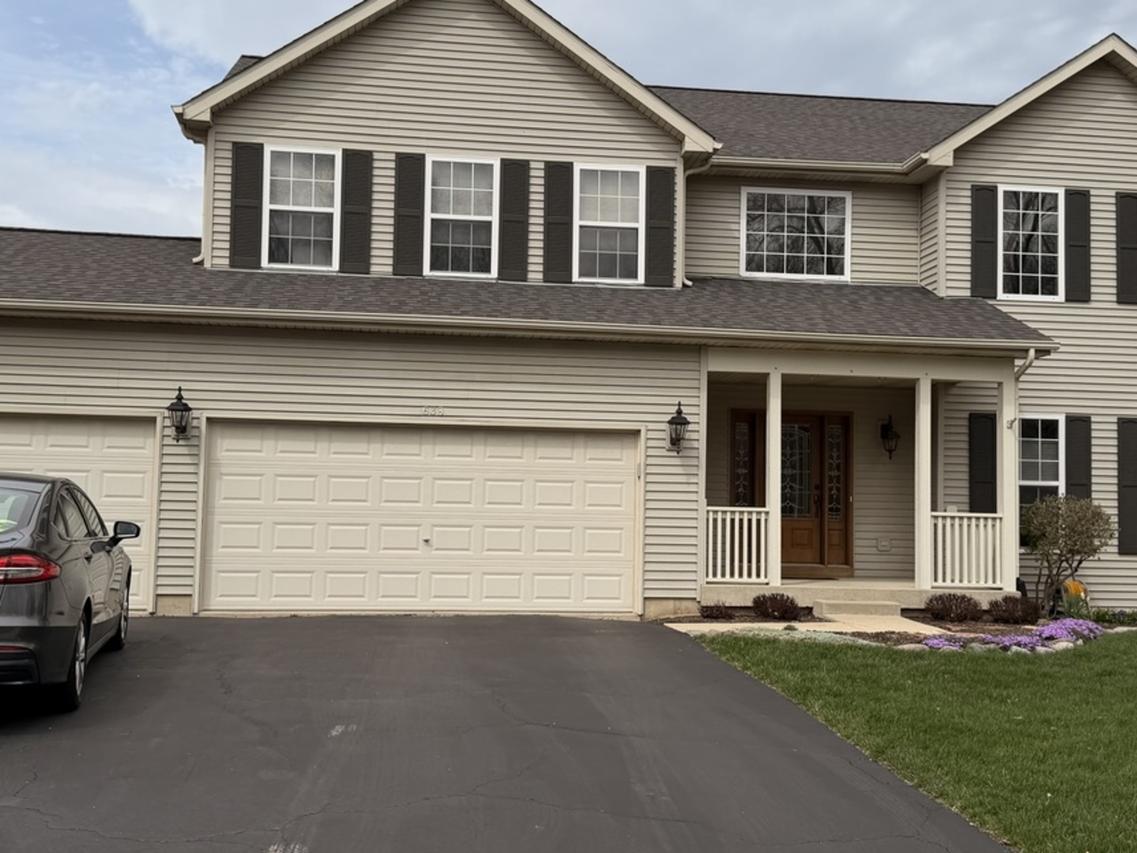 638 Primrose Ln., Crystal Lake, IL 60014