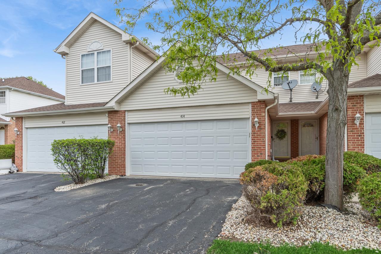 414 Coventry Cir., Glendale Heights, IL 60139