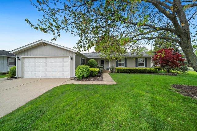 1562 White Tr., Elk Grove Village, IL 60007