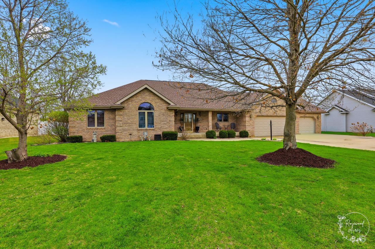 2239 Fox Run Dr., Kankakee, IL 60901