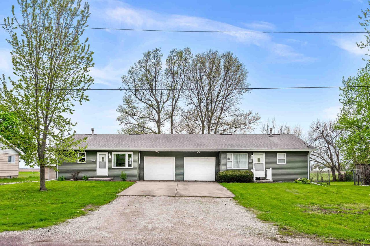 407 N Western Ave., Minier, IL 61759