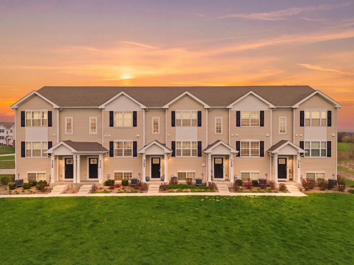 3748 Bissel Dr., Yorkville, IL 60560