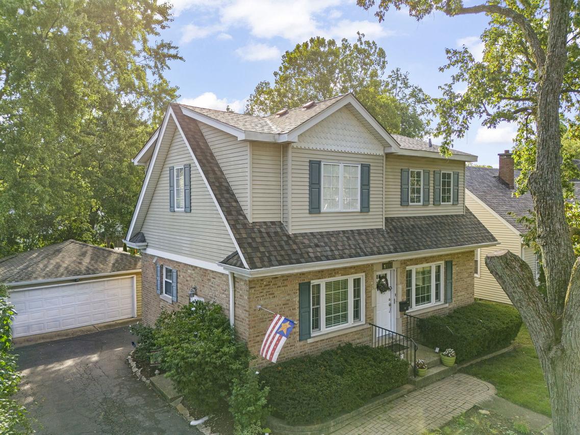 1115 N Main St., Wheaton, IL 60187