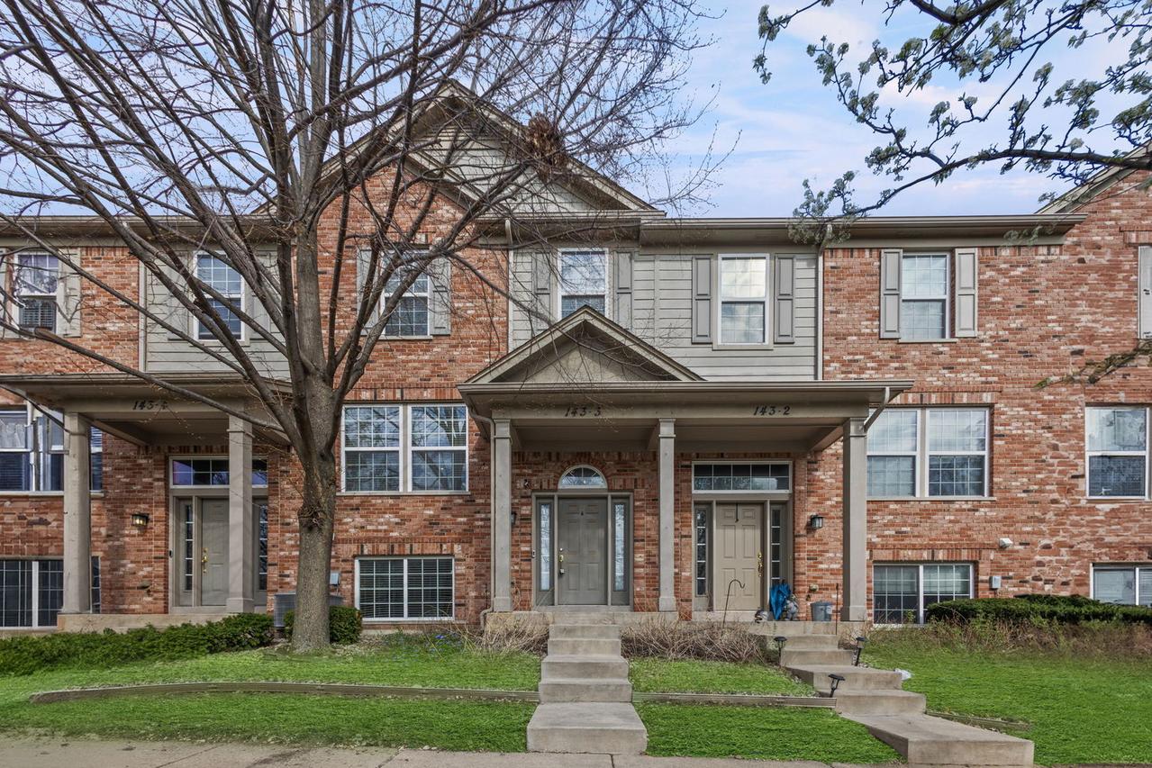 143 Bristol Ln. #3, Wood Dale, IL 60191