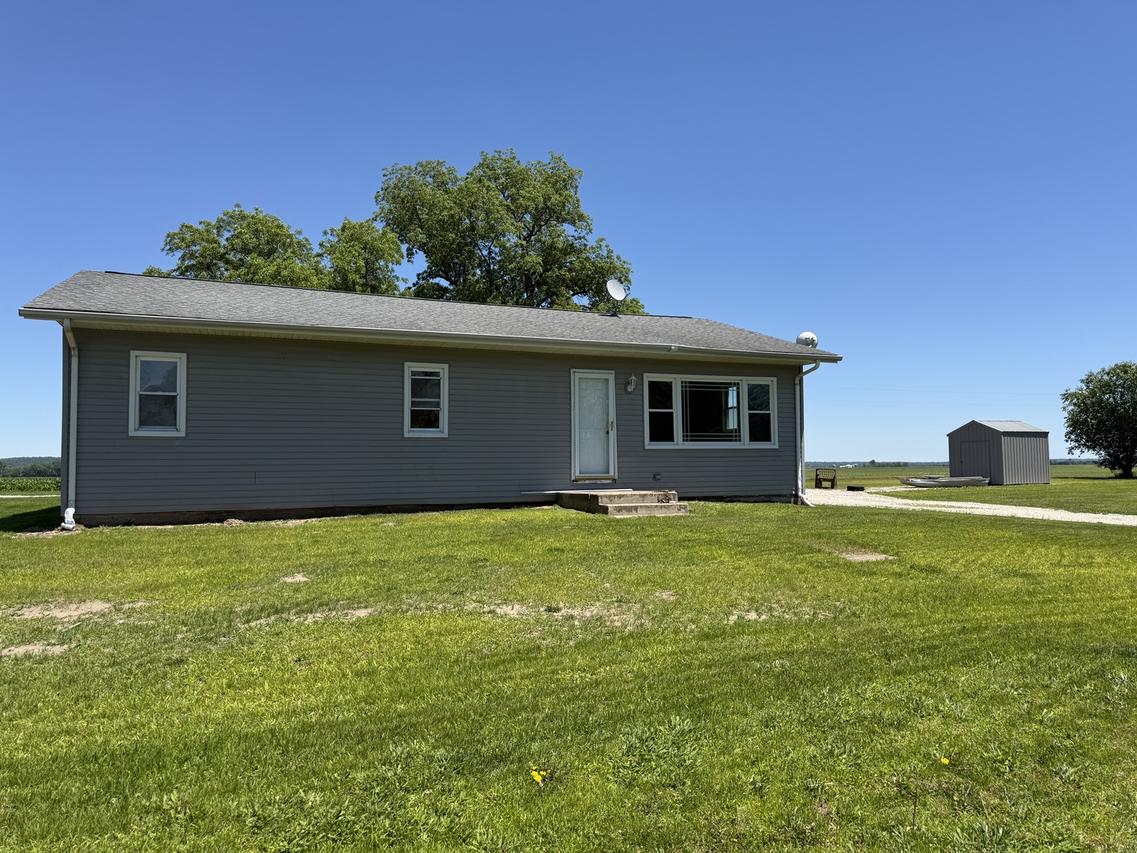 861 Indian Ridge Rd., Jacob, IL 62950